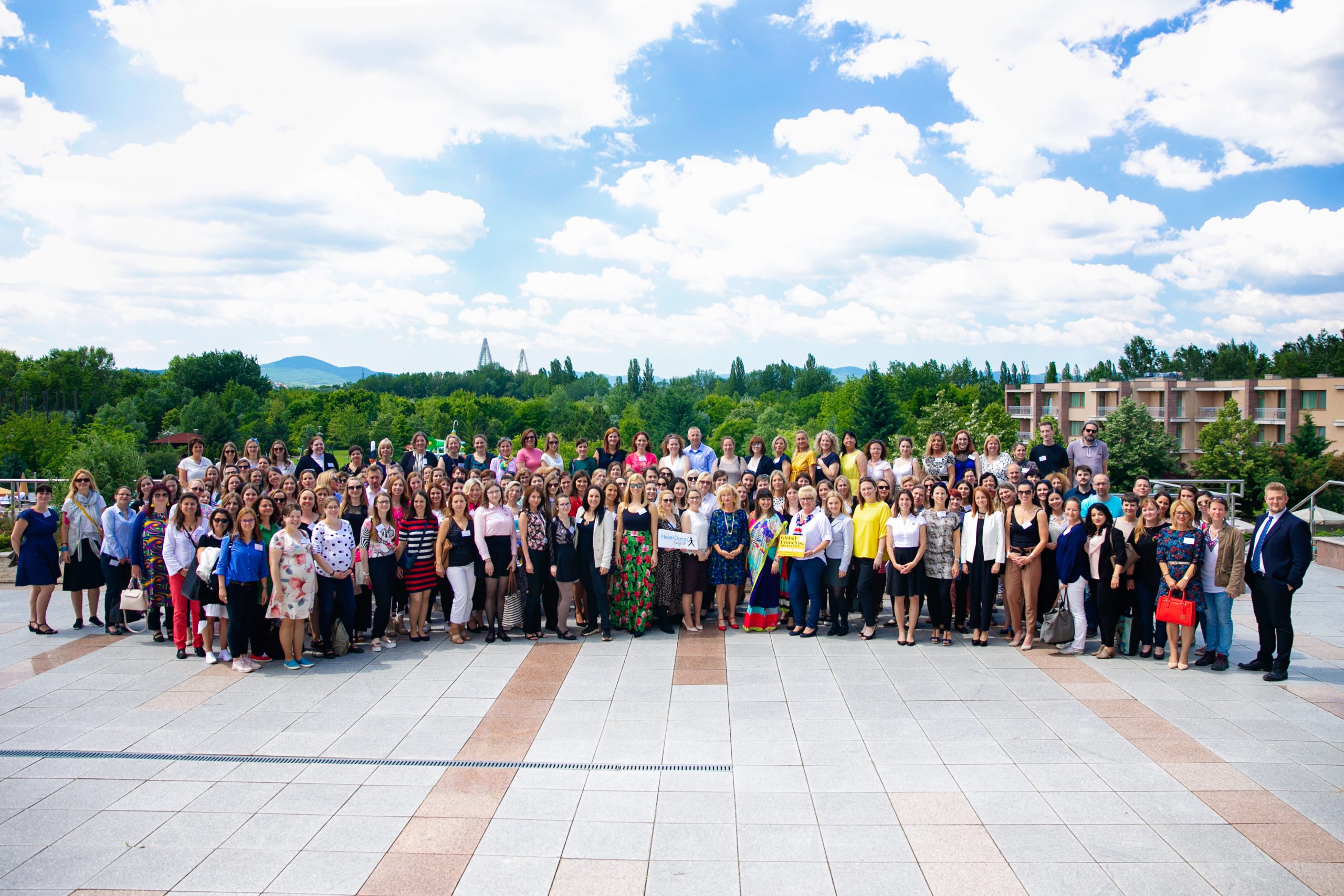 Read more about the article Üzlet és szerelem Helen Doron English módra